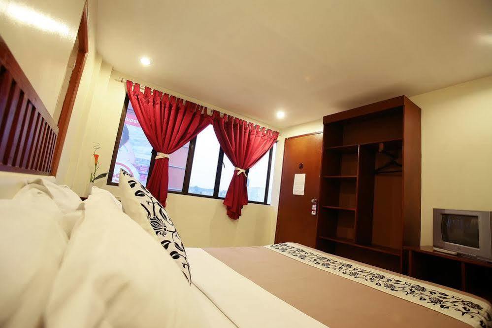 Nagaland Hotel Extérieur photo